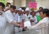 Surat: Demand for National Policy to Address Damage to Farmers from High-Voltage Power Lines