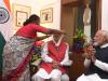 President Honors Lal Krishna Advani with Bharat Ratna at His Residence