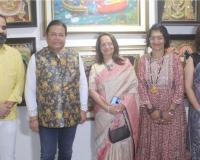 Bhajan Samrat Padmashree Anup Jalota inaugurated the 10 day’s Suburbia Art Fair 2024