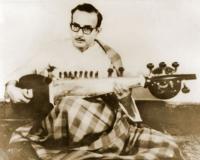 Pt. Radhika Mohan Maitra And his bona fide “Mohanveena” – a wonder instrument created in 1948
