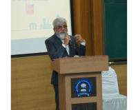 Dr. Faruk Patel Calls Upon IIT Bombay Students To Focus On Innovation In Solar Energy