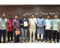 Textile Workers' Union Submits Memorandum to Surat Collector Seeking Aid for Fire-Affected Laborers