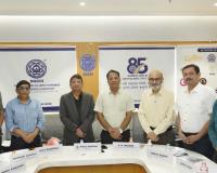 SGCCI proposes launch of international cargo services from Surat Airport