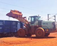 Vedanta Aluminium Cuts CO₂ Emissions by Half with EV Loader Deployment at Kodingamali