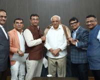 Surat: Chamber presents to Chief Minister on industry issues, emphasizes relief schemes and gas supply