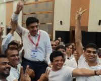 Surat: Ravi Raj Desai's resounding victory in the election for the Vice President of the Chamber of Commerce