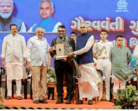 Marengo CIMS Hospital’s cardiac surgeon Dr. Dhaval Naik honoured with Gujarat Garima Award