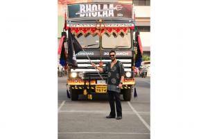 Ajay Devgn launches 'Bholaa Yatra' with a fun-filled road trip across India
