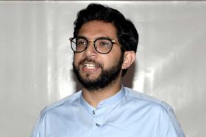 Give Maha two more airports, Aditya Thackeray urges Scindia