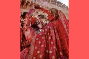 Ace photographers reveal how to take perfect Holi shots with iPhone 14 Pro