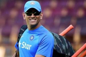 Dhoni Steps Down as CSK Captain, Gaikwad Takes the Helm