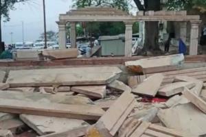 Tragic Accident at Pavagadh Pilgrimage Site: Woman Killed, Eight Injured 
