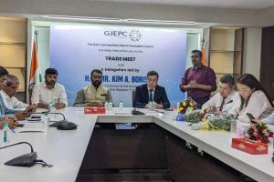Trade Talks Initiated Between GJEPC Surat and Sakha Republic Delegation from Russia