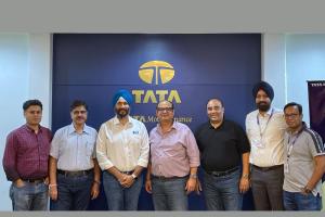 Tata Motors Finance Extends INR 25 Cr Structured Credit Facility for BluSmart Mobility’s EV Fleet Expansion