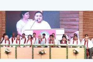 “IPS Academy Indore Hosts Graduation Ceremony; Students Felicitated with Academic Excellence Awards”