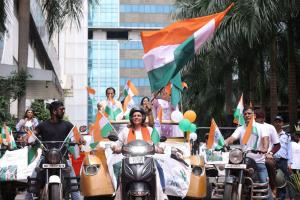 Nidarshana Gowani Organizes Bike Rally at Kamala Mills to Celebrate Indian Independence and Promote Women Empowerment