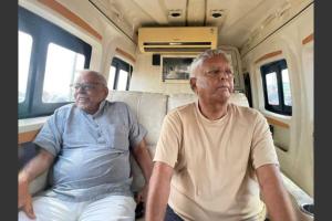 Lalu Prasad & Shivanand Tiwari visit Patna's Marine Drive, draw crowds