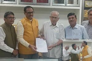 CA Mitish Modi Withdraws Candidature, Supports Nikhil Madrasi in SGCCI Vice-President Election