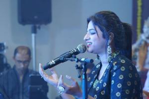 Anuja Sahai Mesmerizes South African Audiences with Captivating Performance