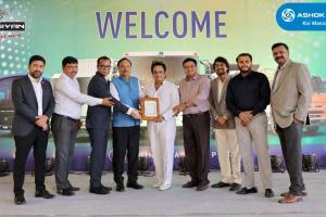 Navjeevan Group Inaugurates Ashok Leyland Showroom in Surat
