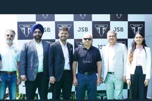 Mr Rakesh Sharma unveils Triumph Dwarka Showroom with JSB Group