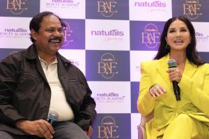 Sunny Leone inaugurates Naturals’ first Beauty and Experience retail outlet in Bengaluru