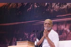 Spiritual Guru Morari Bapu Holds First-Ever Ram Katha in Tromsø, Norway; his final leg of Kshama Yatra