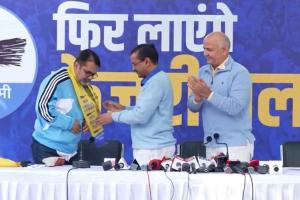 Civil Services Coach Awadh Ojha Joins Aam Aadmi Party in Delhi