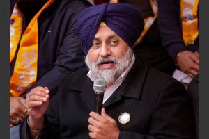 Sukhbir Singh Badal Performs Voluntary Service Amid Tight Security After Surviving Attack