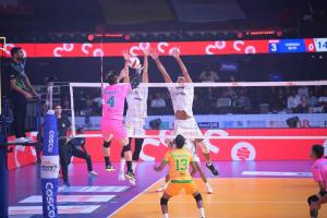 Chennai Blitz Keep PVL 2025 Hopes Alive with Nail-Biting Win Over Defenders