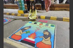 Ayurvedic doctor Hetvi Jobanputra’s rangoli captivates audience at Rajkot Municipal Corporation’s Diwali competition