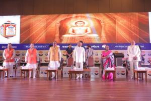 For the First Time in History — Former President Ram Nath Kovind and Family Chant the ‘Namokar Mantra’ Together in a Video Film