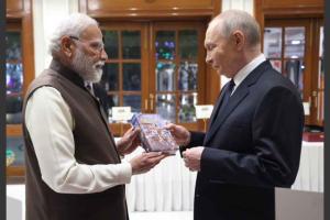 Prime Minister Modi Presents Russian Edition of the Gita to President Putin