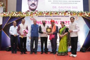 Dr. Gautam Das founder of Daradia: The Pain Clinic, Kolkata Conferred Dr. M. J. Joshi – IMA Bhushan Award at MULTICON 2025