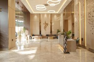 Paradigm Realty Elevates High-Rise Living in Mumbai with the Unveiling of an Ultra-Luxury Double-Height Lobby at Anantaara in Borivali West