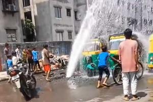 Surat: Water pipeline bursts in Pandesara, drinking water flows on the streets