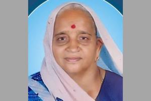 Surat: The Eye Donation and Body Donation of the Late Samjhuben Vekariya, an Inspiring Example for Society