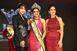 Indore-Based Gynaecologist Dr Ishita Joshi Crowned by Malaika Arora Wins ‘NariFirst Jewel of India Season 3’ Title