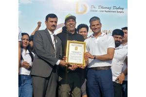 Jaipur Sets a Unique World Record: 220+ Joint Replacement Patients Perform Tadasana Together