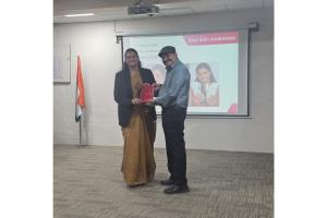 On World Health Day, Dr. Jagdish Sakhiya Educates Teens on Smart Skin Care Habits at G. D. Goenka School