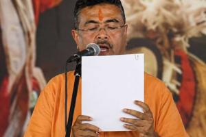 Historic Political Change in West Bengal: Shuvendu Adhikari Takes Oath as Chief Minister