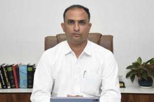 Surat: Tejas Parmar Becomes New Collector of Surat, Focus on Development Works and Public Welfare Schemes