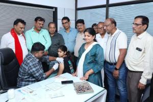 Surat: Seventh Free Cervical Cancer Vaccination Camp Organized at Agarwal Society Health Center