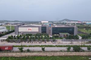 How H and H Healthcare Powers the Manufacturing Needs of Global Wellness Brands