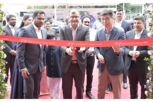 Hyundai expands Kochi presence with two new showrooms
