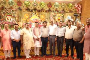 Surat: Shri Shakti Dham Seva Samiti concludes Shri Madbhagwat Katha Gyan Yagya with Havan and Mahaprasad
