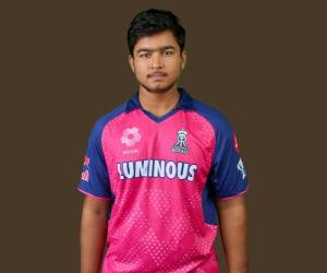 15-Year-Old Vaibhav Suryavanshi Shines in IPL 2026