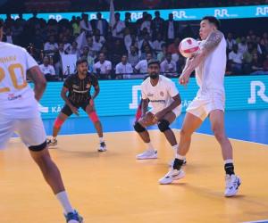 PVL 2025: Season 4 (Match 27): Ahmedabad Defenders end Mumbai Meteors’ unbeaten run with thrilling 3–1 victory