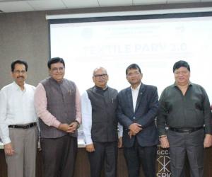 Expert highlights Surat's pivotal role in global textile value chain during SGCCI session
