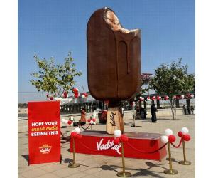 Melt Your Crush: Vadilal’s 17ft Melting Ice Cream Sparks Romance at Sabarmati Riverfront